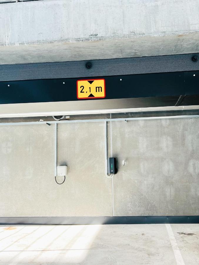 Apartment Near The Train Station, Free Parking &Netflix กัวปิโอ ภายนอก รูปภาพ