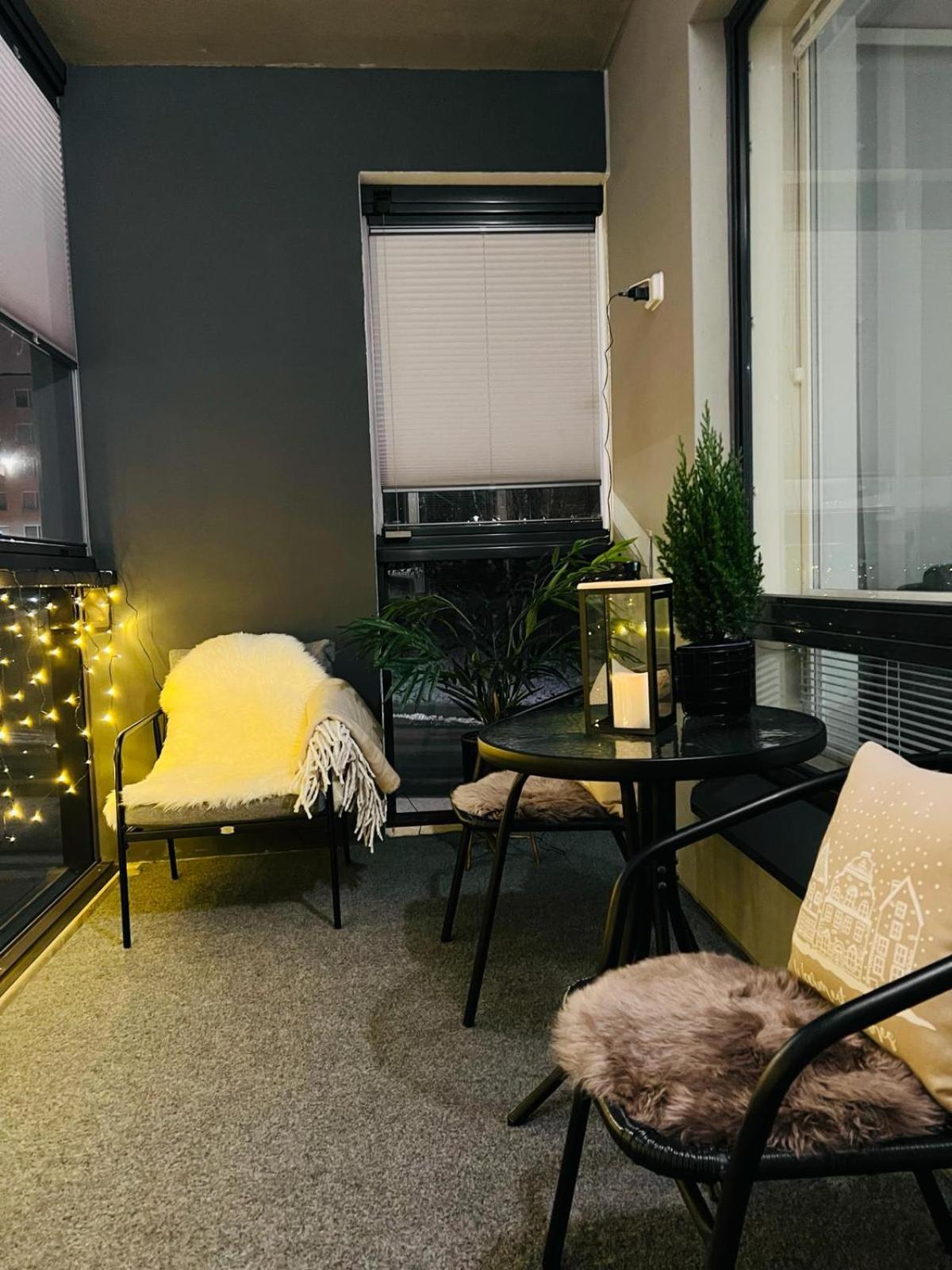 Apartment Near The Train Station, Free Parking &Netflix กัวปิโอ ภายนอก รูปภาพ